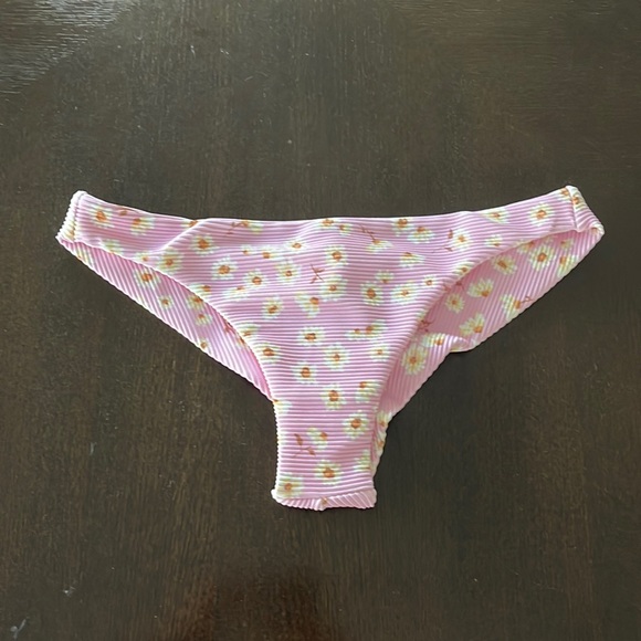 Billabong Other - Billabong Bikini Bottoms